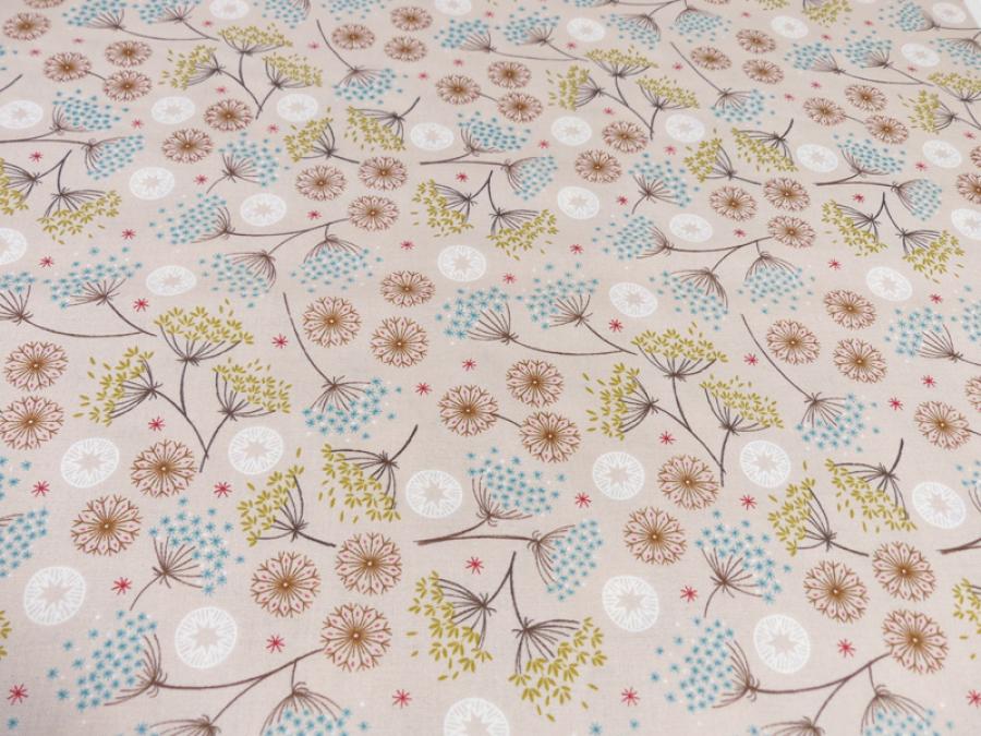 Lewis Irene Patchworkstoff winterlich floral